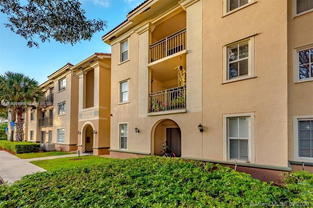 $1,900 | 2496 Centergate Drive, Unit 306 | Miramar Town Center