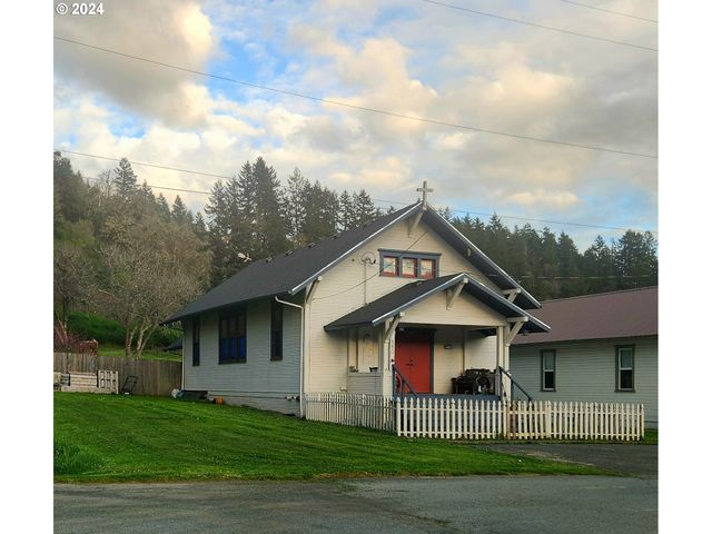 $230,000 | 580 3rd Avenue | Powers