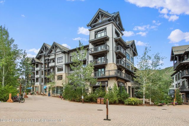 $2,090,000 | 110 Carriage Way, Unit 3305 & 3307 | Snowmass Village