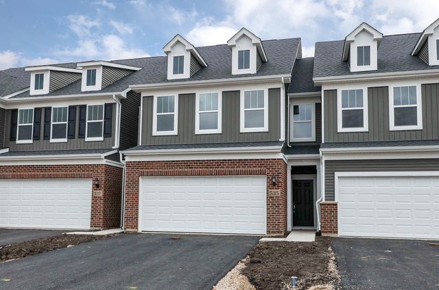 $3,150 | 535 Watercress Drive, Unit 535 | Aurora