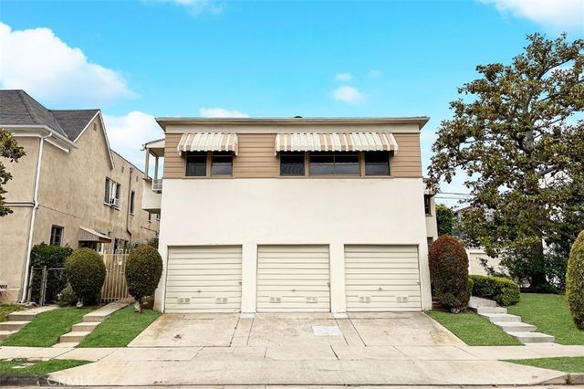 $1,525,000 | 808 Alandele Avenue | Beverly Center-Miracle Mile