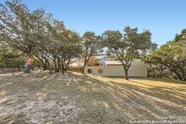 $790,000 | 8822 Canyon Crest Drive | Scenic Oaks