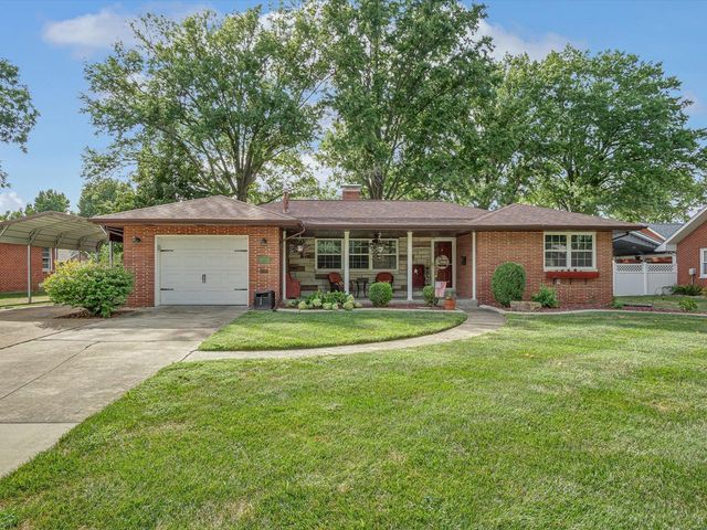 $249,000 | 709 Meadow Drive | Red Bud