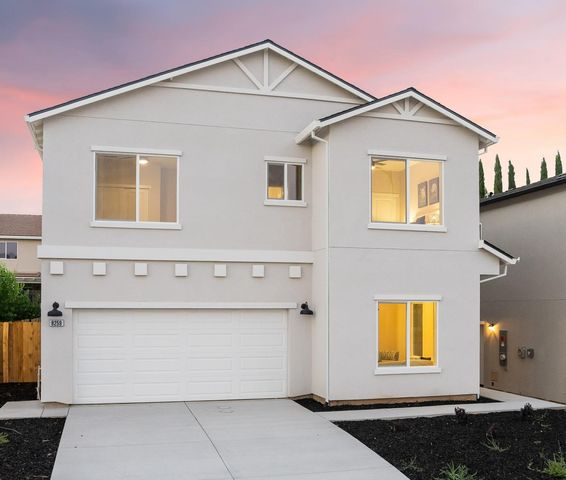 $625,000 | 8284 Ghislaine Way | Antelope