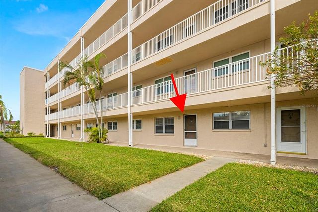 $170,000 | 9950 62nd Avenue North, Unit 106 | Bay Pines