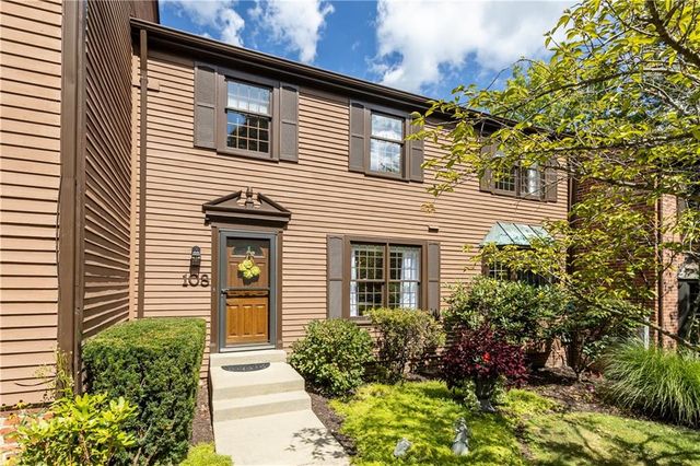 $389,900 | 108 Saybrook Harbor | Bradford Woods