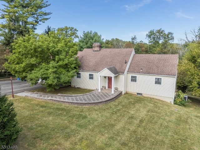 $699,000 | 128 Readington Road | Branchburg Township - Somerset County