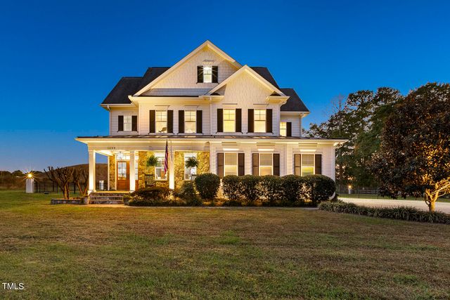 $995,900 | 1604 Bass Lake Road | Holly Springs Township - Wake County