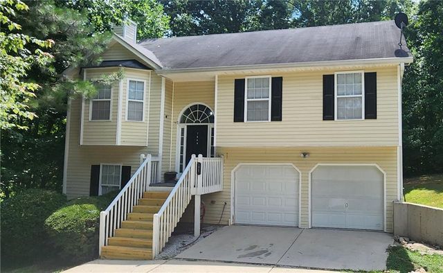 $269,900 | 7869 Varden Court | Douglasville