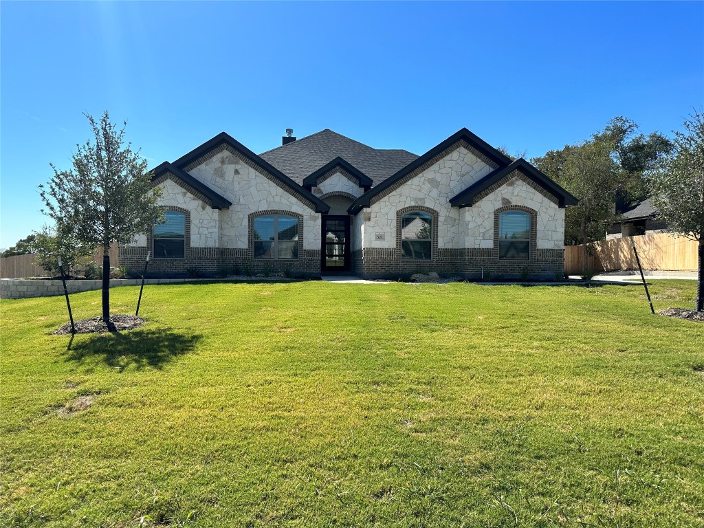 a house view with a outdoor space