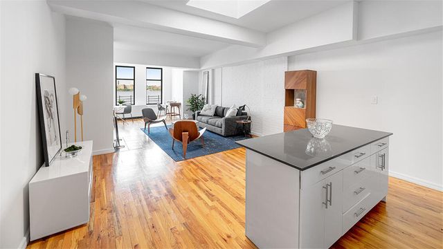 $5,495 | 95-97 Horatio Street, Unit 5G | West Village