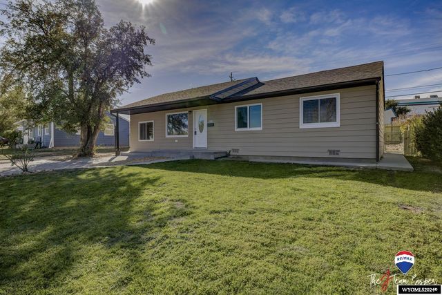 $289,000 | 310 South Sinclair Place | Casper