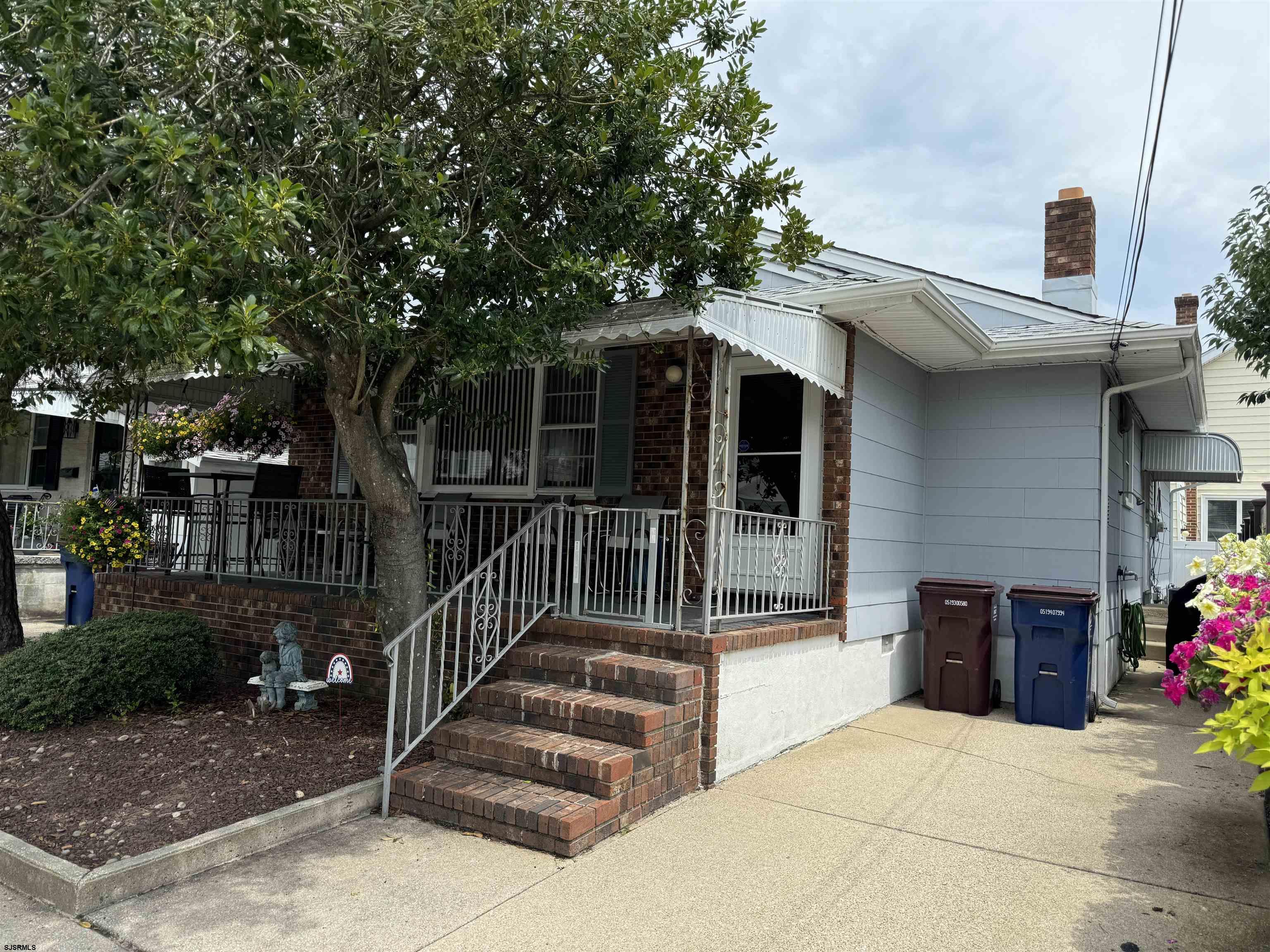 a view of a house with a porch