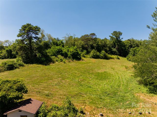 $200,000 | 99999 Green Tree Lane | Swannanoa Township - Buncombe County