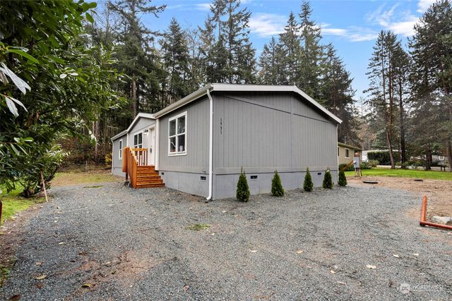 $389,800 | 1931 East Moonlight Drive | Whidbey Island