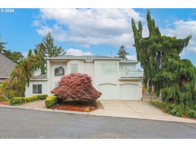 $825,000 | 13403 Southwest Clearview Way | West Tigard