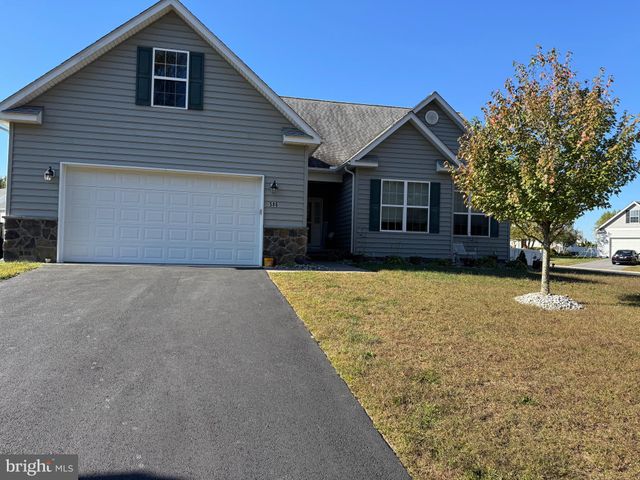 $359,900 | 586 Tall Oak Drive | Satterfield