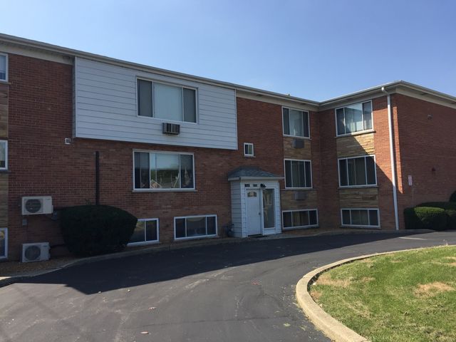 $1,725 | 1108 Waukegan Road, Unit 1108 | Northbrook