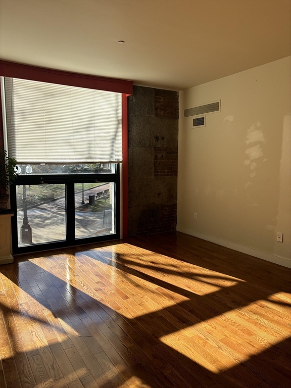 a view of empty room with window