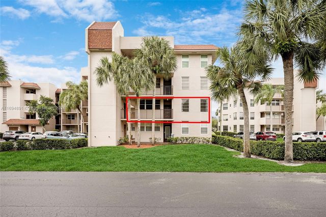 $2,600 | 1931 Sabal Palm Drive, Unit 208 | Sabal Palm of Pine