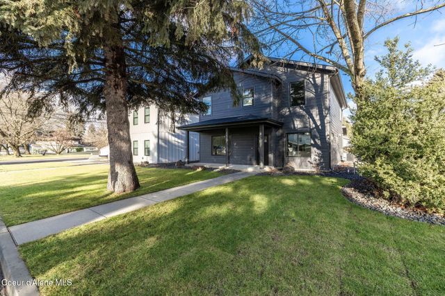 $895,000 | 1107 East St Maries Avenue | Downtown Coeur d'Alene