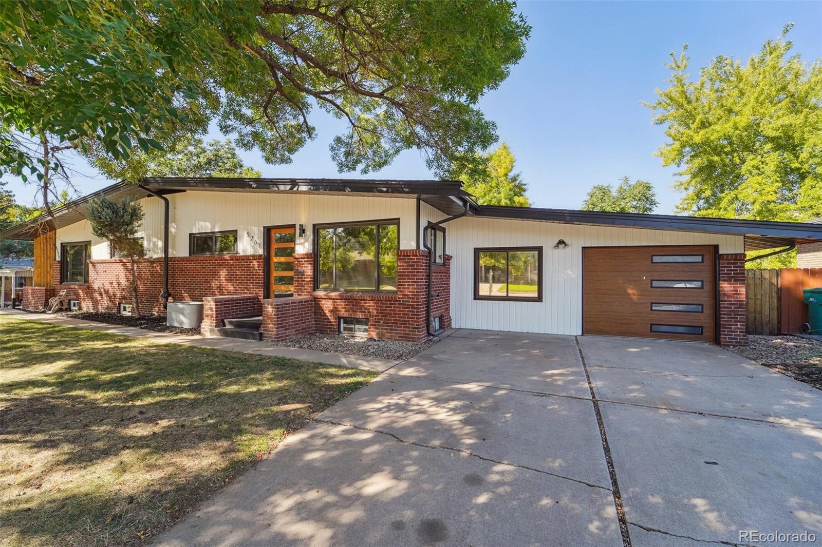 a view of a house with a outdoor space