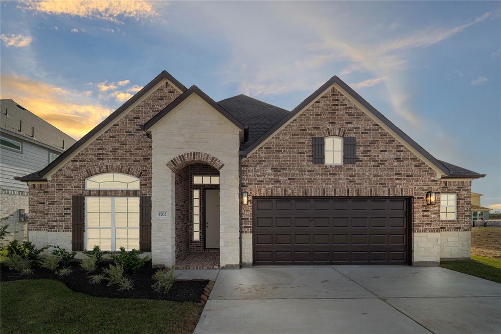 Welcome home to 4702 Breezewood Drive  located in Briarwood Crossing and zoned to Lamar Consolidated ISD.