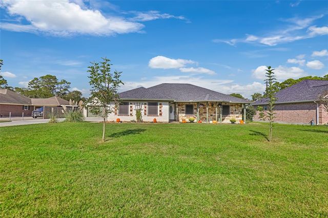 $392,900 | 7319 Bayou Vista Drive | Baytown