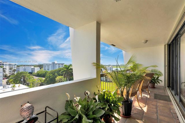 $749,000 | 9300 Bay Harbor Terrace, Unit 7C | Bay Harbor Islands