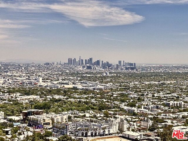 $2,475,000 | 1734 Crisler Way | Sunset Strip-Hollywood Hills West