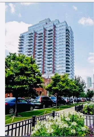 $3,200 | 1600 South Prairie Avenue, Unit 2107 | Prairie District