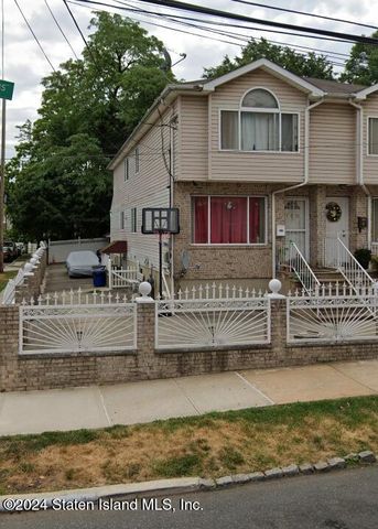 $399,000 | 100 St Josephs Avenue | Port Richmond