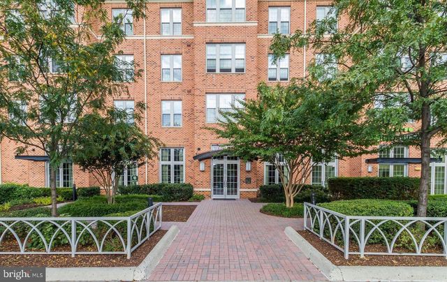 $399,900 | 1391 Pennsylvania Ave. Southeast, Unit 312 | Capitol Hill