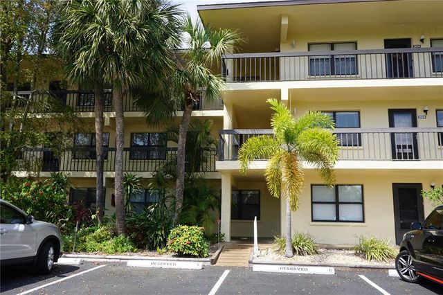 $148,000 | 305 30th Avenue West, Unit A103 | South Bradenton