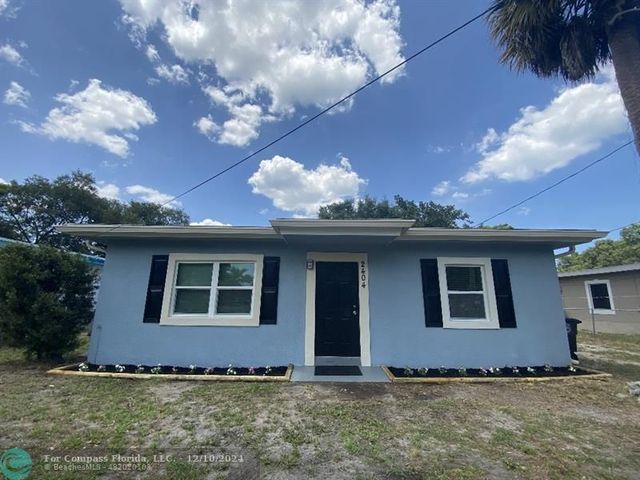 $249,000 | 2404 Florida Avenue | Fort Pierce