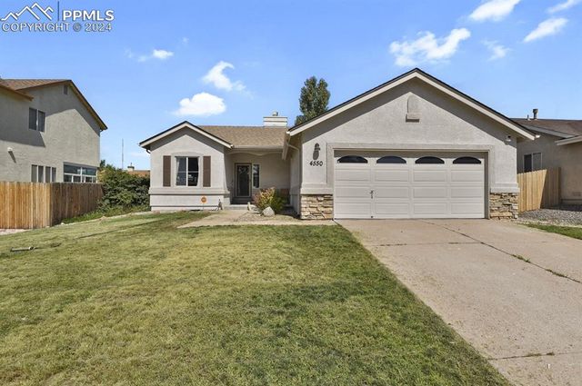 $445,000 | 4550 Star Ridge Drive | Gateway Park