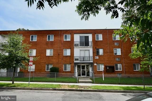 $1,500 | 1721 T Street Southeast, Unit 303 | Randle Heights