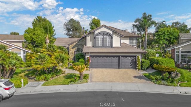 $1,950,000 | 724 South Hidden Creek Circle | Anaheim Hills