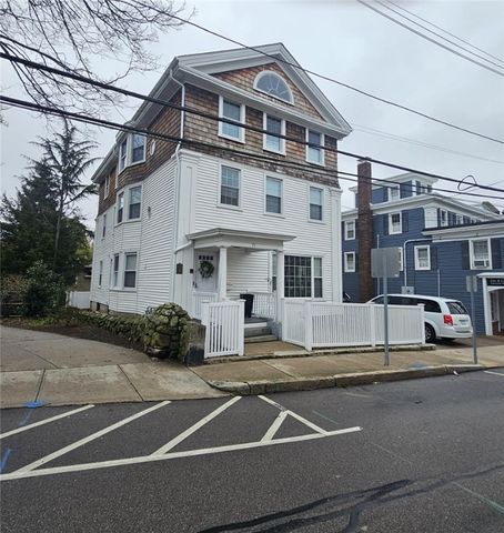 $2,200 | 71 High Street | Downtown Westerly