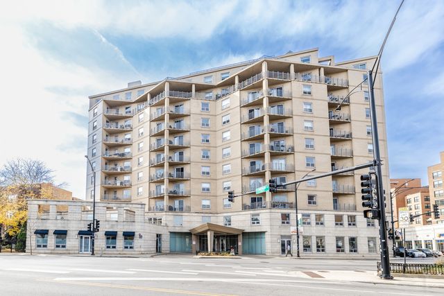 $449,900 | 4350 North Broadway, Unit 906 | Buena Pointe