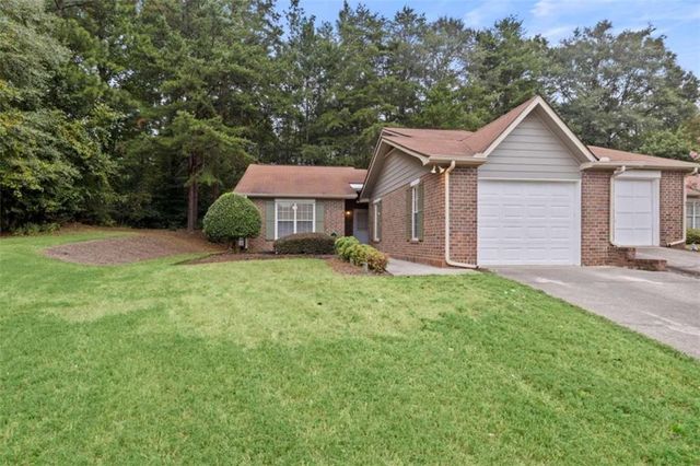 $264,900 | 205 Lagrange Court | Fayetteville