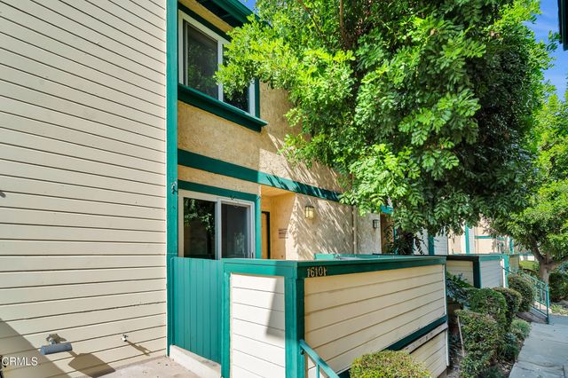 $560,000 | 1610 South Mayflower Avenue, Unit F | Monrovia