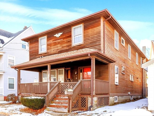 $599,900 | 90 Moulton Street | West Lynn