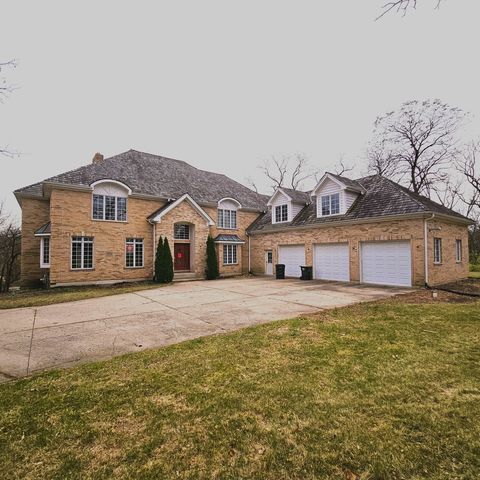 $699,900 | 26005 North Middleton Parkway | Fremont Township - Lake County