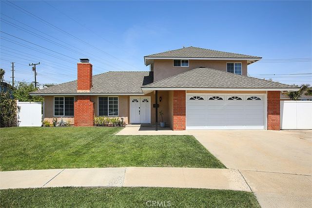 $1,490,000 | 8685 El Costa Circle | Fountain Valley