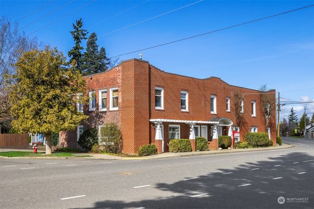 $1,875,000 | 2603 Elm Street | Columbia