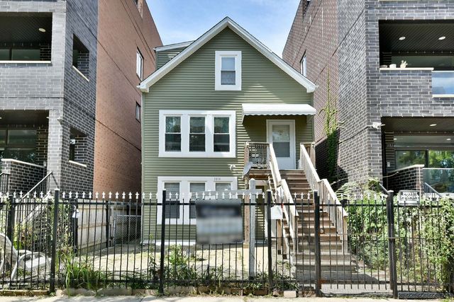 $880,000 | 1814 North Sawyer Avenue | Logan Square