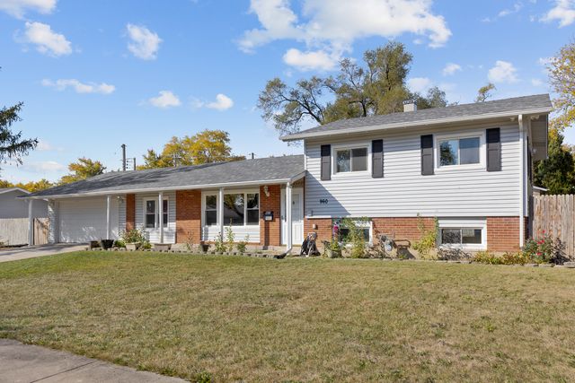 $459,000 | 960 Olive Street | Hoffman Estates