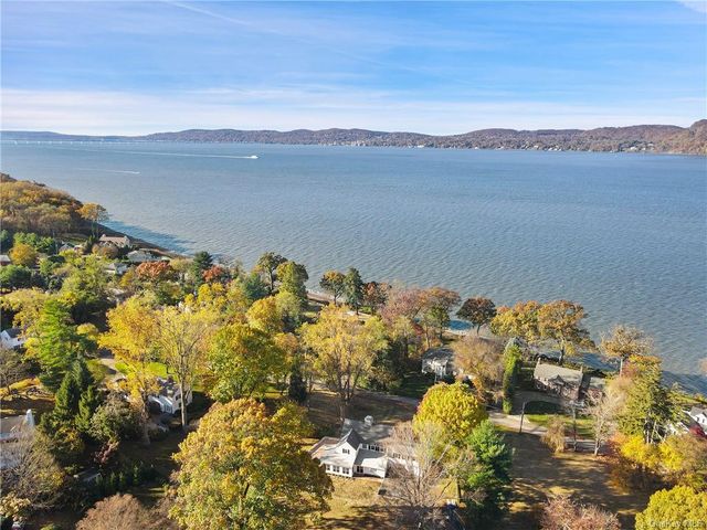 $2,249,000 | 205 River Road | Briarcliff Manor