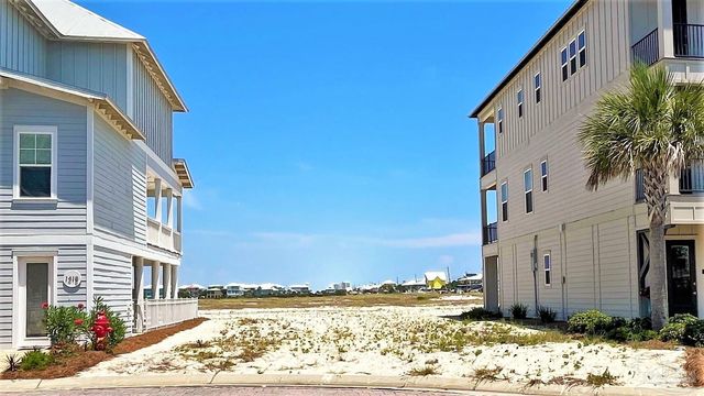 $425,000 | 1416 Seaside Circle | Navarre Beach